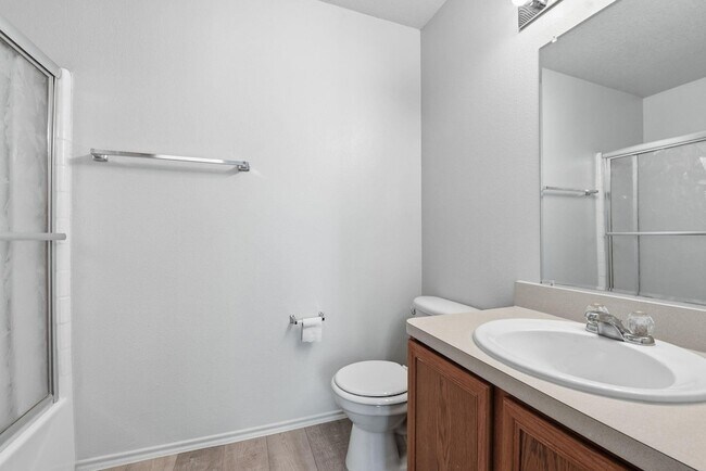 Building Photo - 9631 Coyote Creek Dr