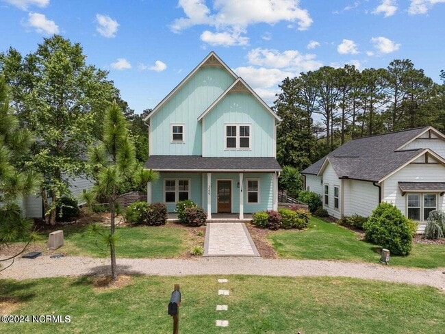 Building Photo - 249 Springwood Way