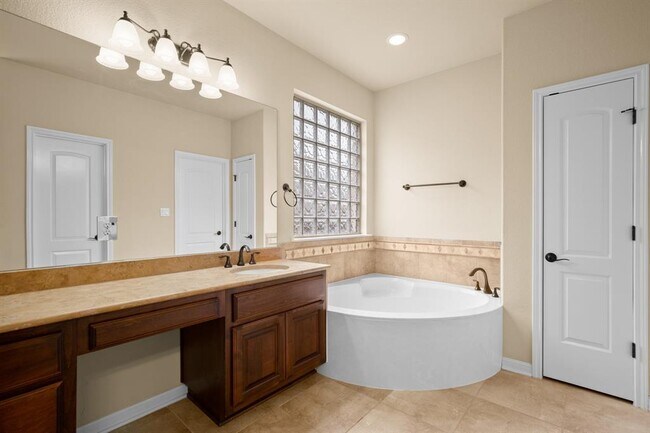 Building Photo - 11704 Palisades Pkwy