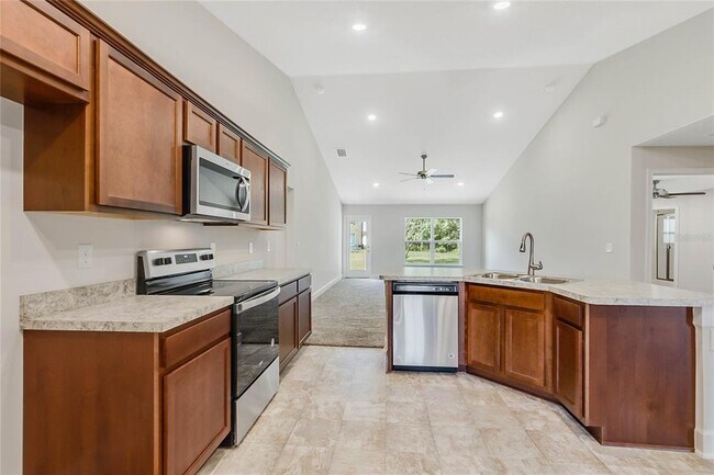 Building Photo - 430 Big Sioux Ct