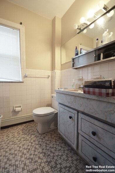 Building Photo - 31 Wade St