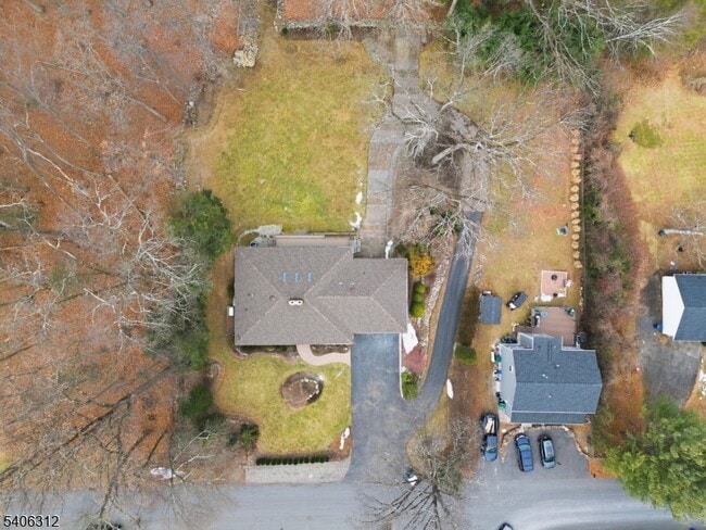 Building Photo - 12 McCaffrey Ln