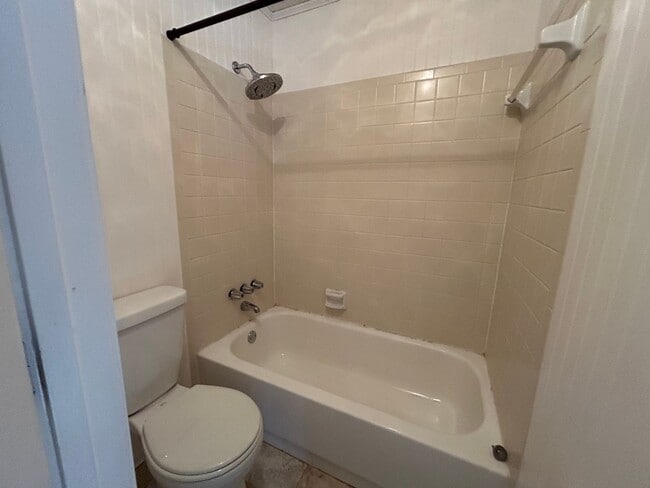 Building Photo - 145 Long Leaf