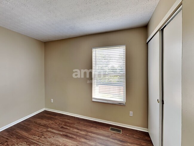 Building Photo - 291 Harland Drive