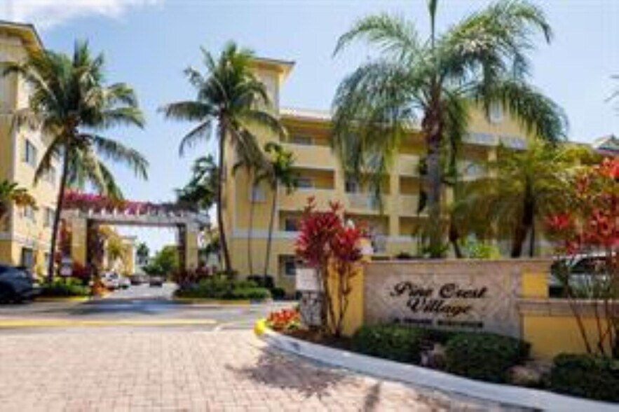 Building Photo - 1515 E Broward Blvd