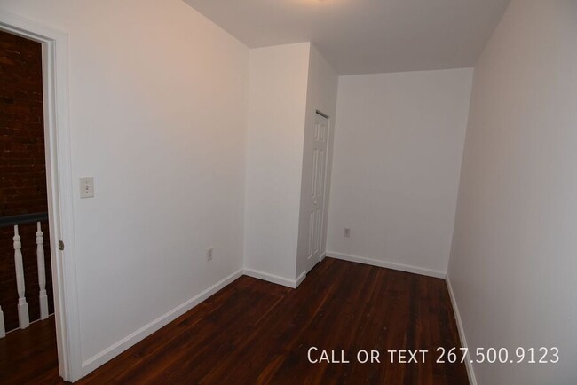 Building Photo - Great  2BR house in Port Richmond area. W/...