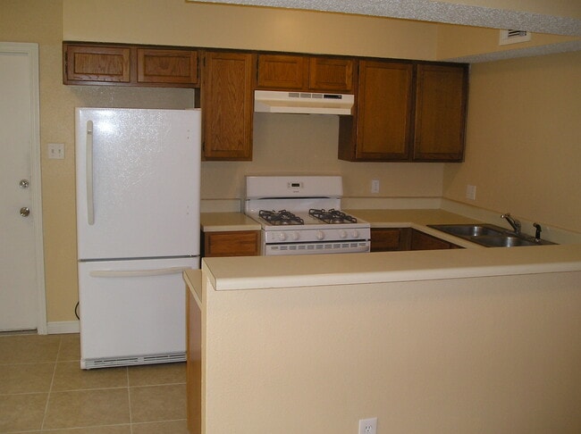 Building Photo - 5810 Twisted Pine Ct