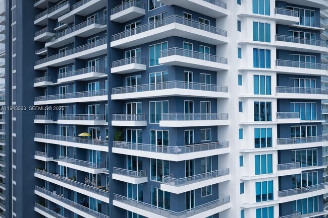 Building Photo - 60 SW 13th St