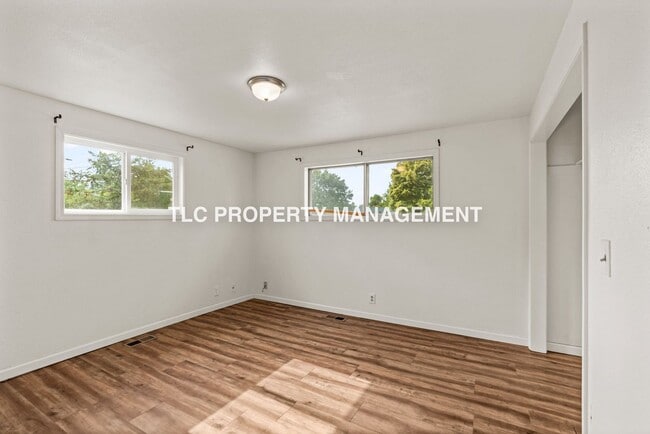 Building Photo - 4669-4671 Barger Drive