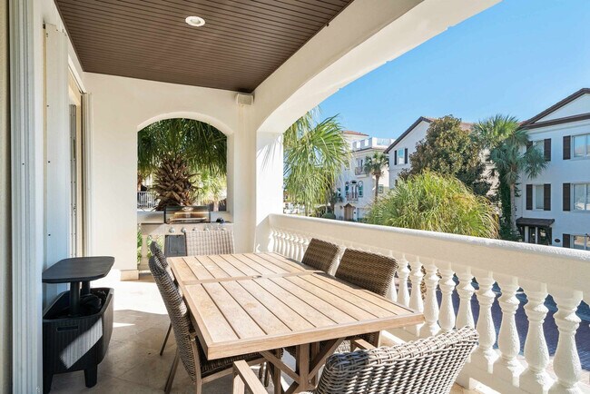 Building Photo - 4802 Ocean Blvd