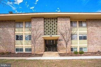 Building Photo - 7328 Donnell Pl