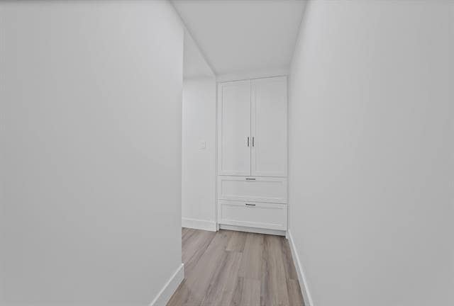 Building Photo - 4114 Delano Pl