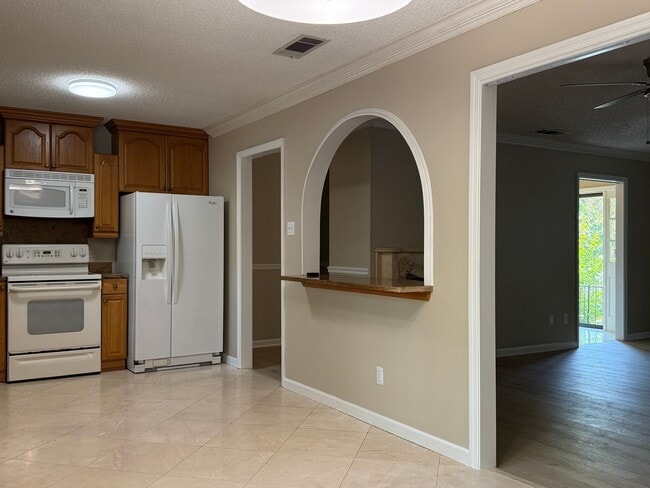 Building Photo - 5 Flourite Cove