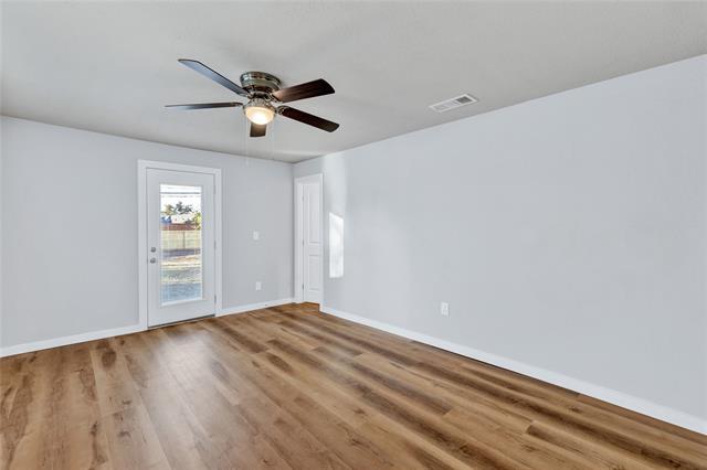 Building Photo - 717 Bonham St