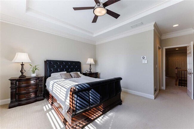 Building Photo - 2022 Cobblestone Cir NE