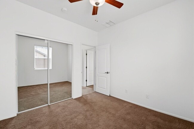 Building Photo - 4028 E Tulsa St