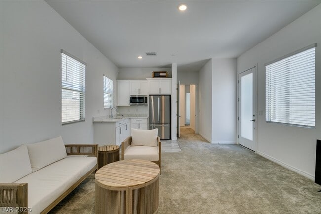 Building Photo - 988 Edinburgh Flds Ct