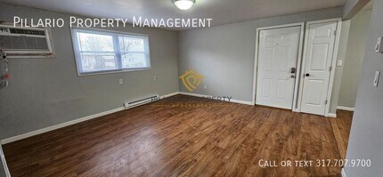 Building Photo - 130 W Howard--09