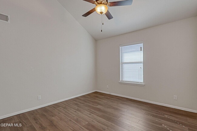 Building Photo - 5021 Silver Cholla Dr