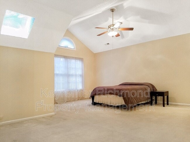 Building Photo - 7704 Middlefield Mews