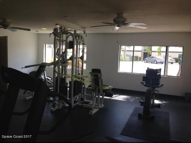 Building Photo - 1038 Mollie Ln