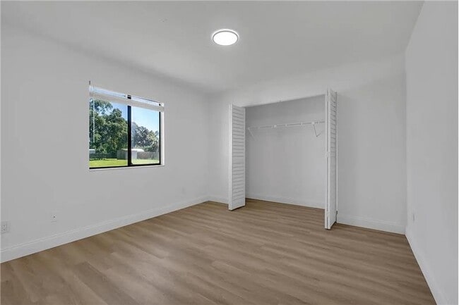 Building Photo - 322 Ixora Ave NW