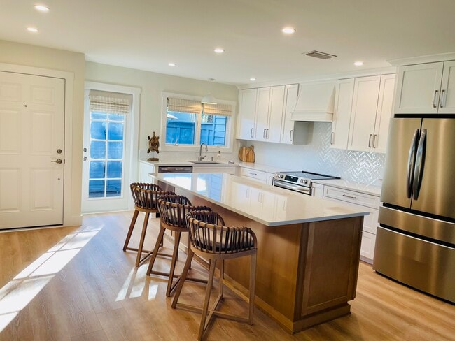 Building Photo - 304 Quail Pointe Dr