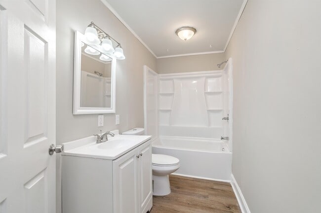 Building Photo - 3406 McPherson St