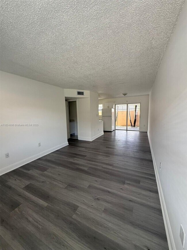 Building Photo - 5491 W 24th Ave