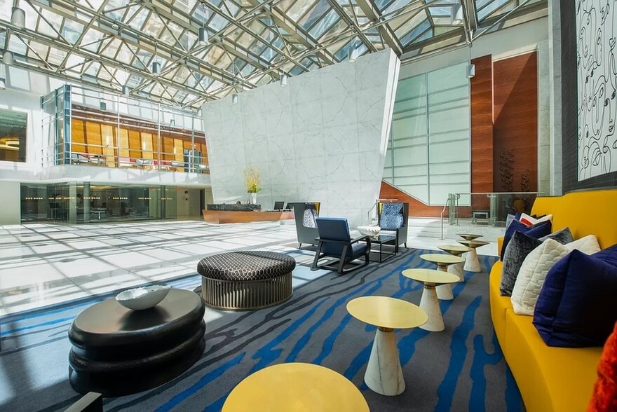 Building Photo - 401 E 34th St