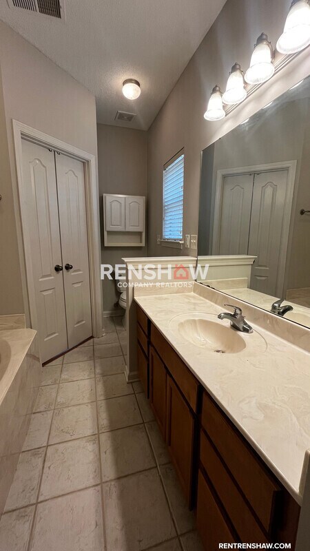 Building Photo - 1182 S Collierville Arlington Rd