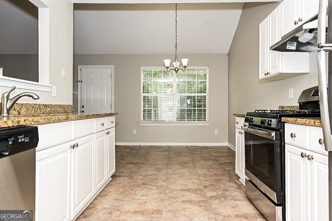 Building Photo - 10953 Tara Village Way