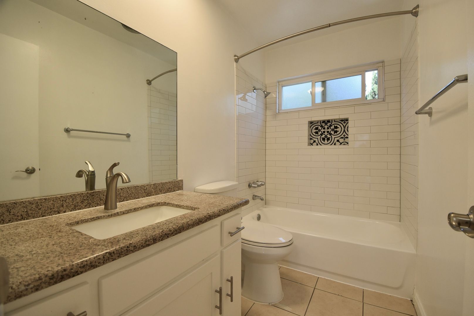 Building Photo - 12050 Tiara St