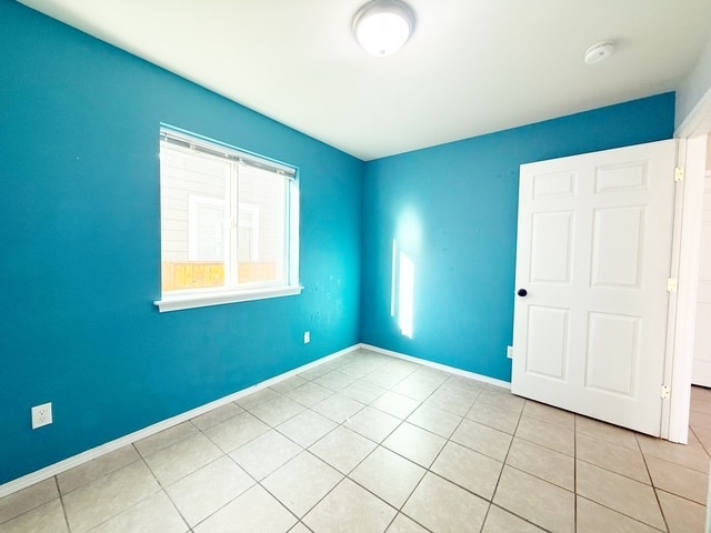 Building Photo - 3541 Fair Winds Ln SE