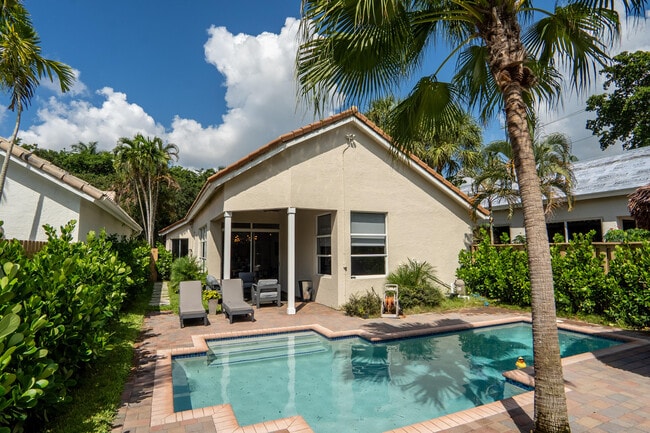 Building Photo - 6670 NW 27th Ave