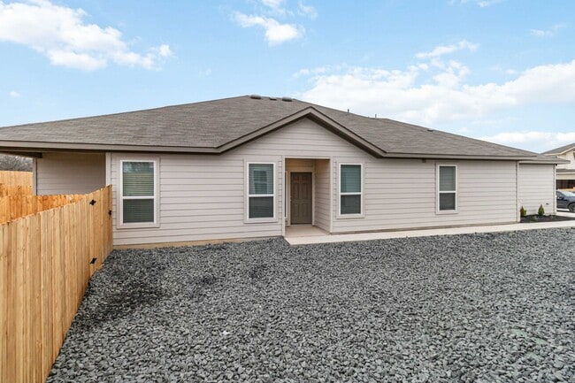 Building Photo - 6 Weeks Free! Brand New 3BR Home | Open Layout, Hardwood Floors & Private Yard