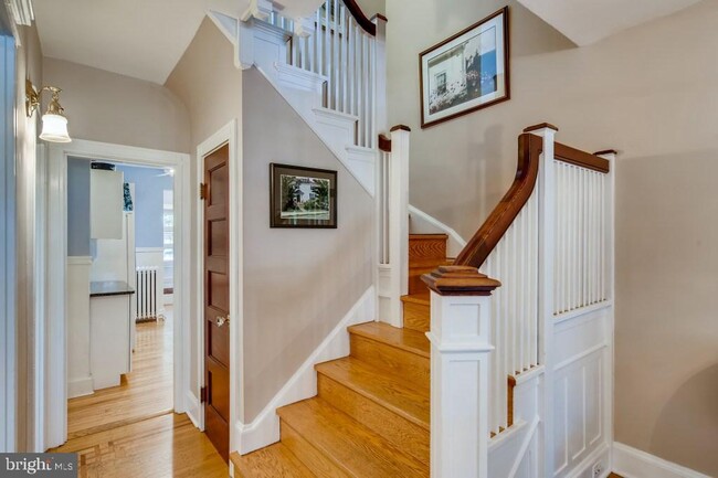 Building Photo - 3413 Guilford Terrace