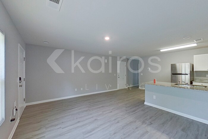 Building Photo - 302 Cedar Ridge