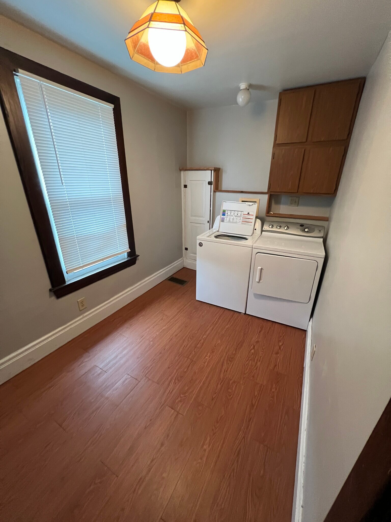 Building Photo - 271 Dravo Ave
