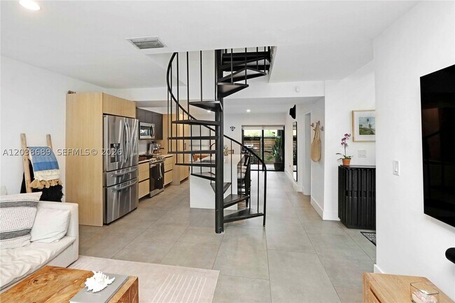 Building Photo - 3138 Mary St