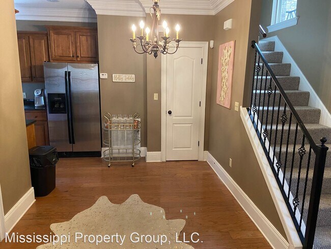 Building Photo - 3 br, 3 bath House - 107 Falls Grove Drive