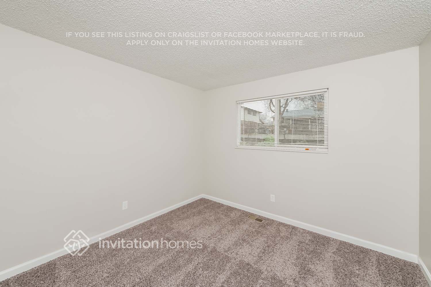 Building Photo - 9540 Meade St
