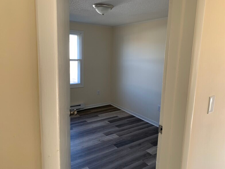 Building Photo - 103 Ramer Ct