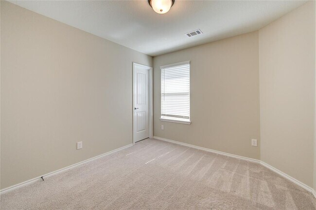 Building Photo - 4005 Starbright St