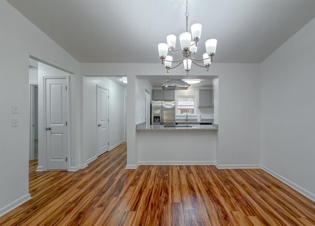 Building Photo - 3022 Homewood Pl