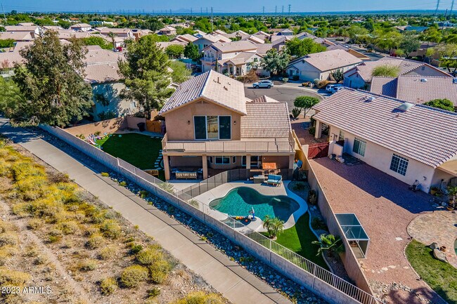 Building Photo - 10875 N 118th Way