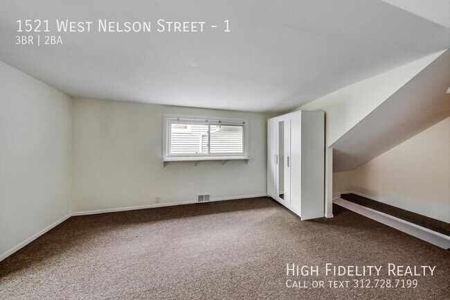 Building Photo - 1521 W Nelson St