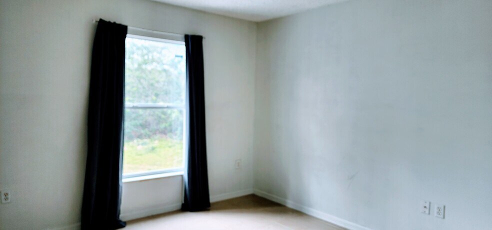 2nd Bedroom - 4002 Bolinas Ct