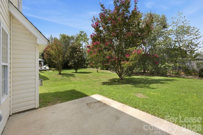 Building Photo - 1748 Chinchester Ln