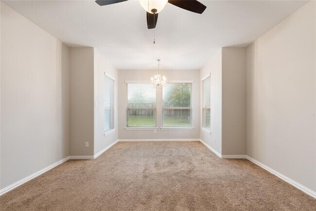 Building Photo - 217 Orchard Hill Trail